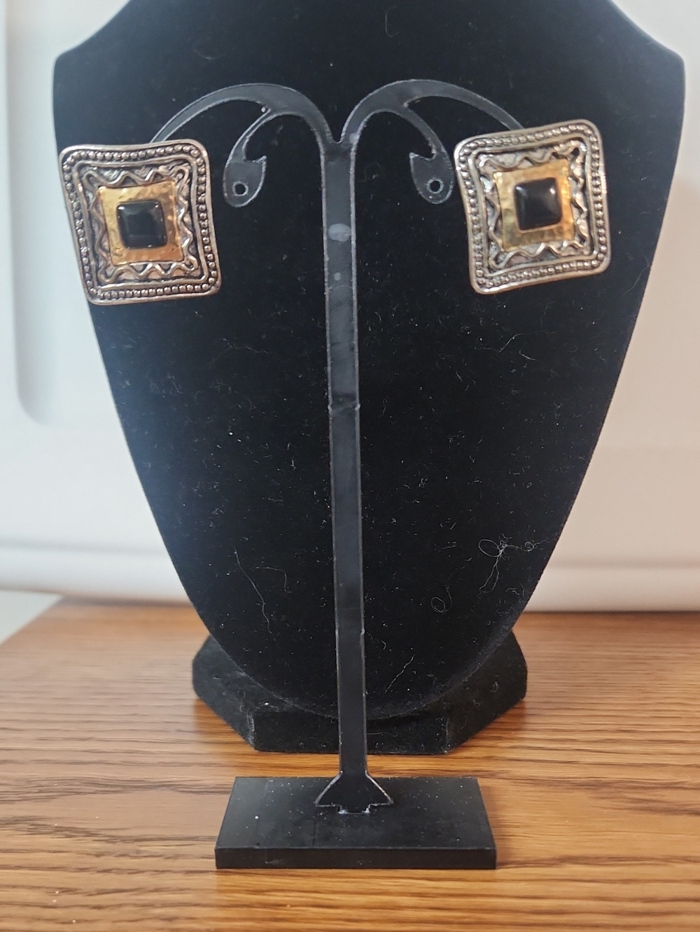 Signed Kenneth Cole Square Gold & Black Stud Earrings